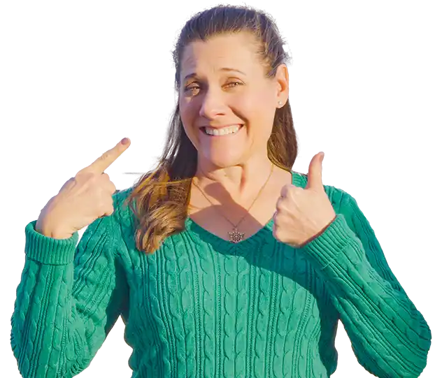 Paciente femenina feliz tras su tratamiento de diseño de sonrisa